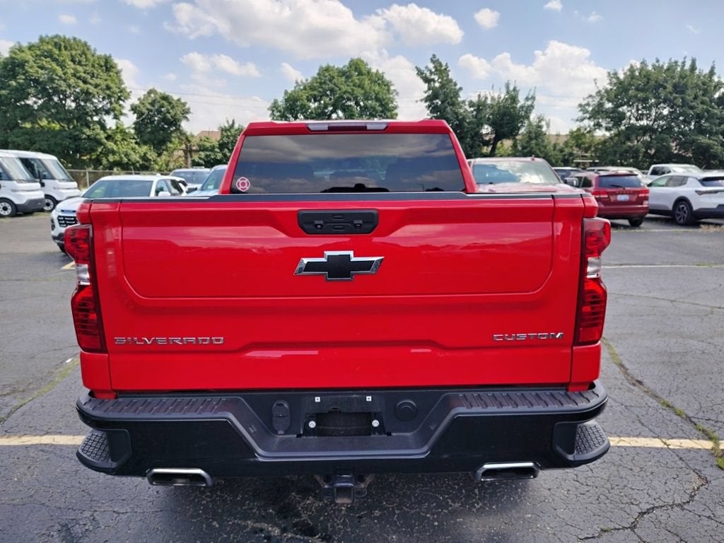 2022 Chevrolet Silverado 1500 Custom Trail Boss
