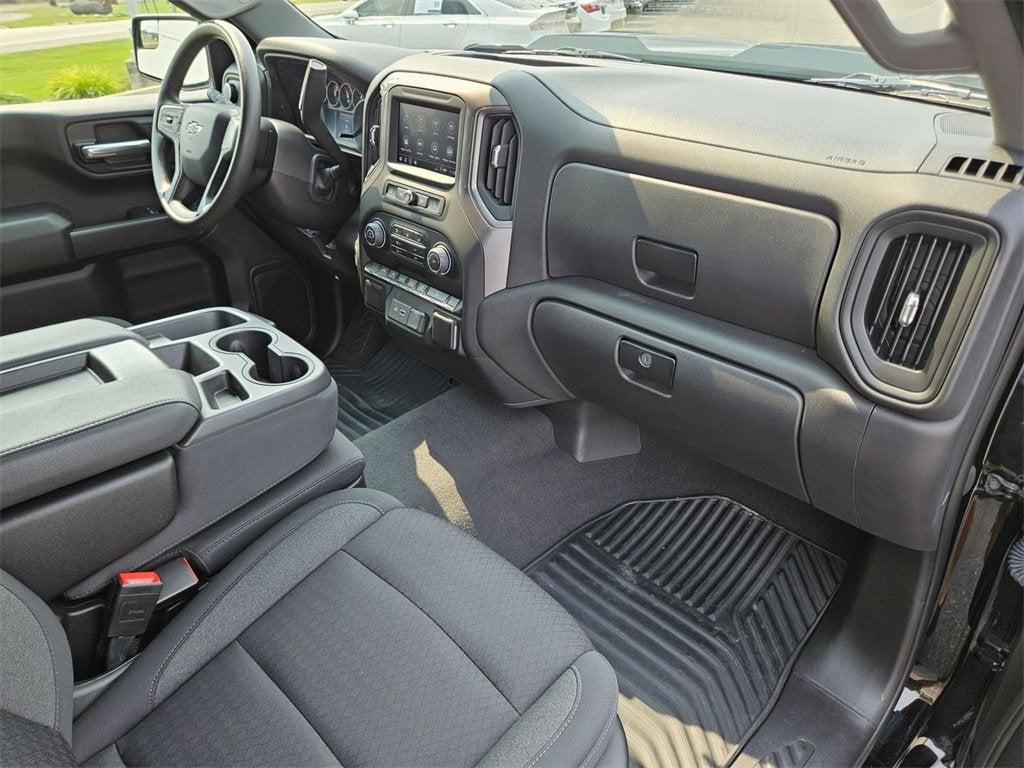 2023 Chevrolet Silverado 1500 Custom Trail Boss