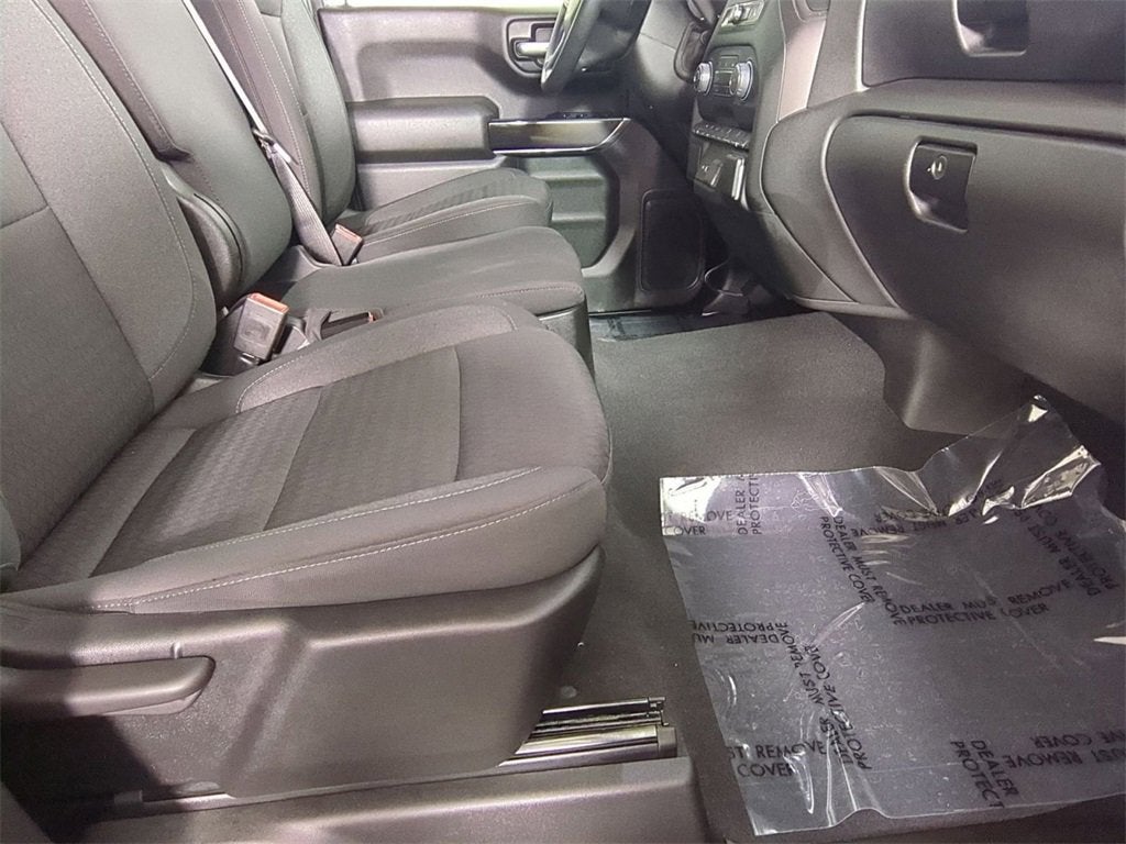 2023 Chevrolet Silverado 1500 Custom Trail Boss