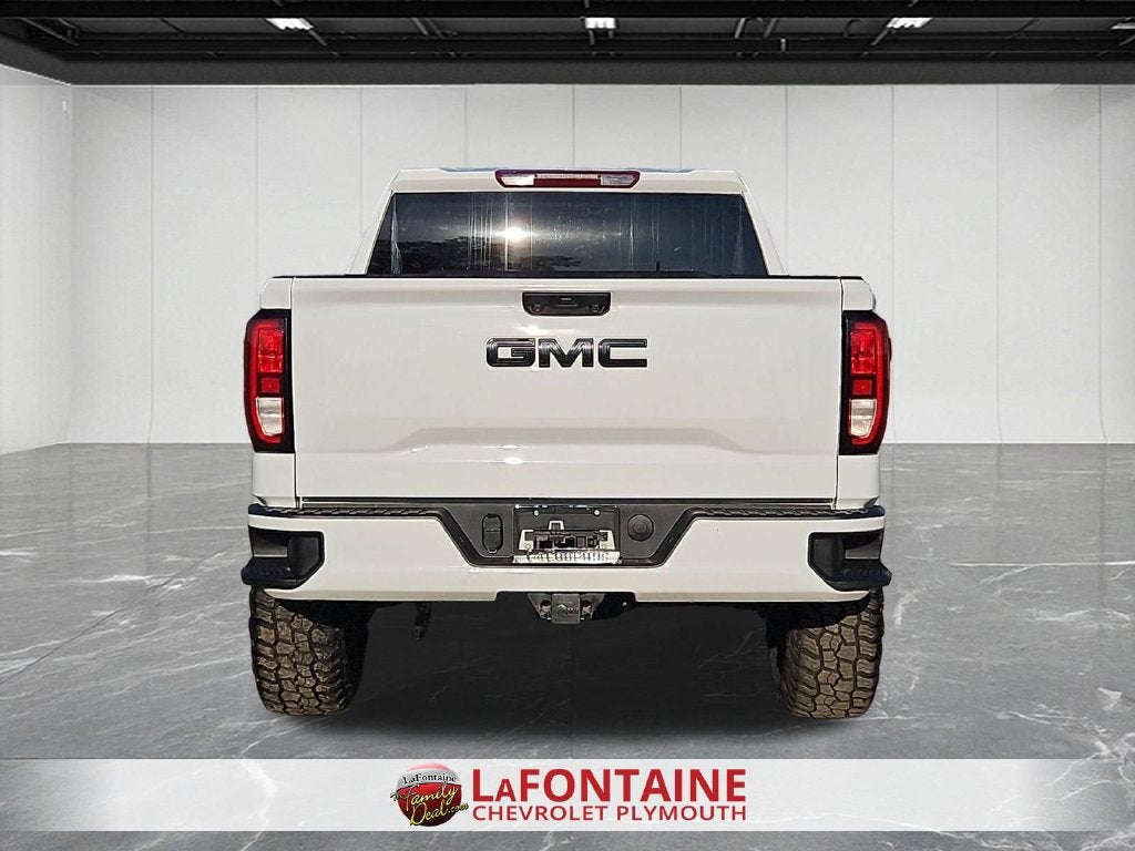 2025 GMC Sierra 1500 Elevation
