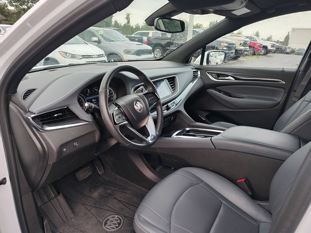 2024 Buick Enclave Essence
