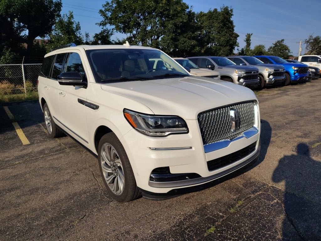 2023 Lincoln Navigator Reserve