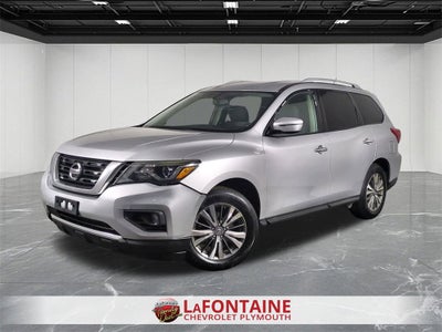 2018 Nissan Pathfinder SV