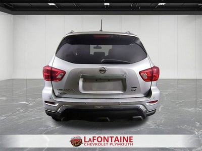 2018 Nissan Pathfinder SV