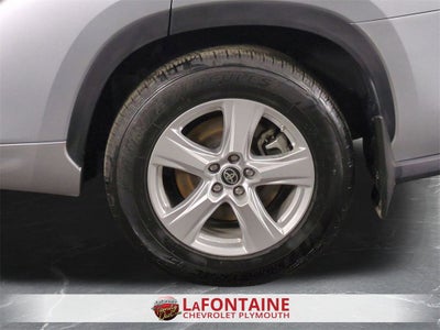 2024 Toyota Highlander LE