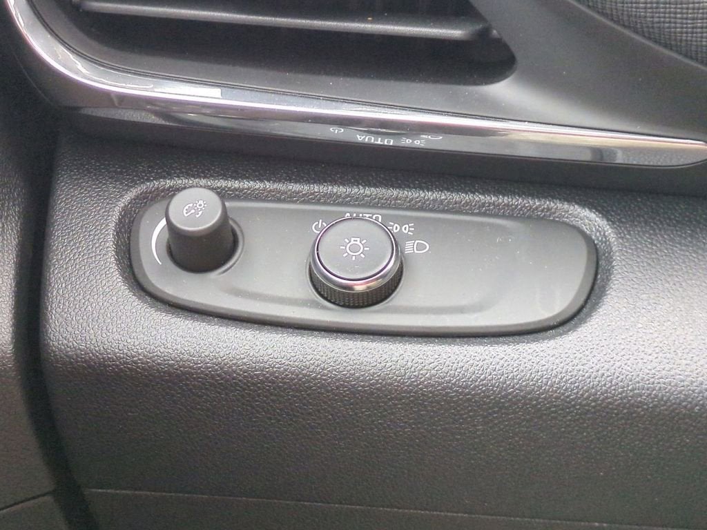 2025 Buick Envista Preferred