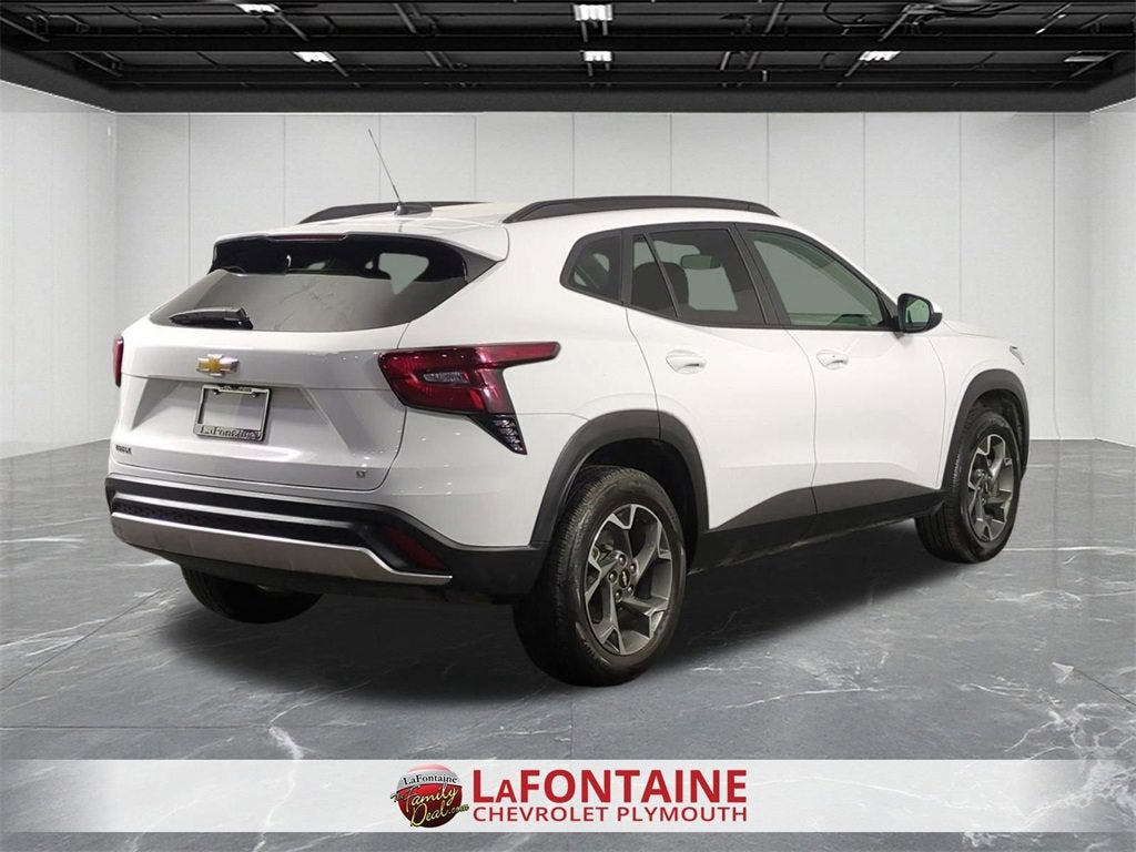 2025 Chevrolet Trax LT