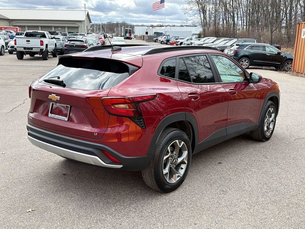 2025 Chevrolet Trax LT
