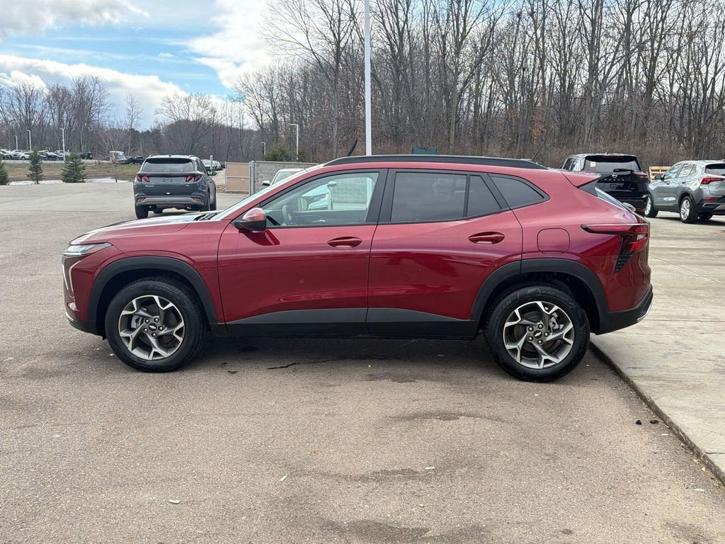 2025 Chevrolet Trax LT