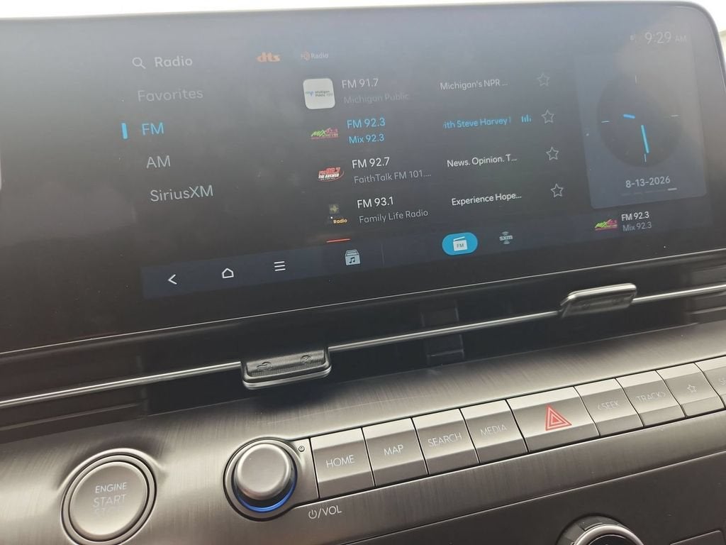 2025 Hyundai Kona SE